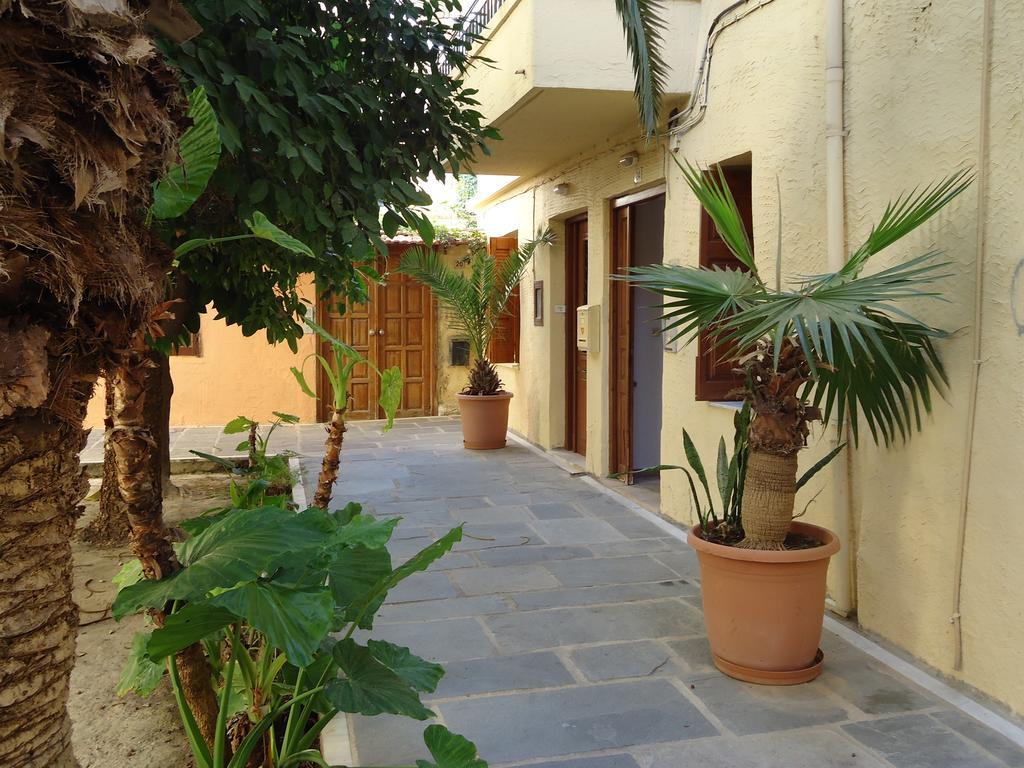 Lilys Apartments Ретимно Екстериор снимка